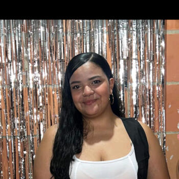 Babysitter in Santiago de Cali: Sofía