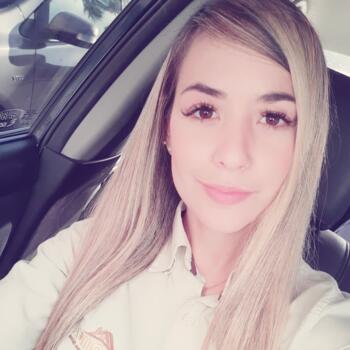 Babysitter in Saint Augustine: Maria