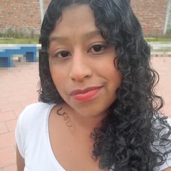 Babysitter in Milagro: Michelle