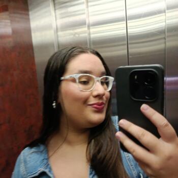 Niñera en Gijón: Candela