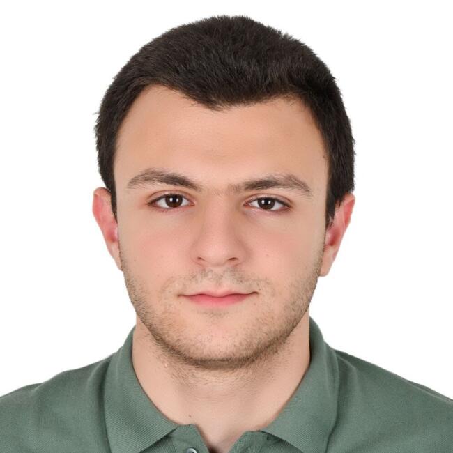 وظيفة جليسة أطفال في عجمان: YAZN