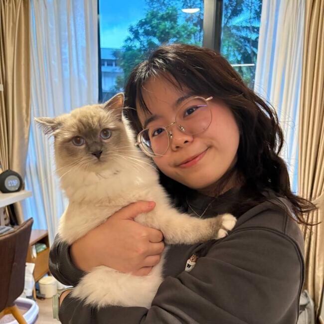 Babysitter in Singapore Island: Kezia