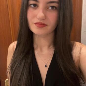 Babysitter in Barakaldo: Aroa