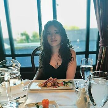 Babysitter in Navan: Sarah