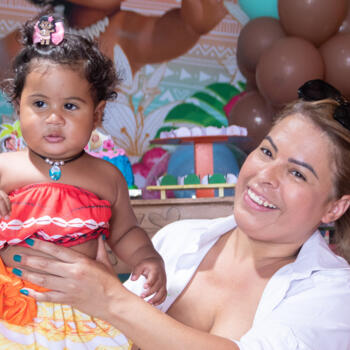 Emprego de babá em Ribeirão das Neves: emprego de babá Laysa