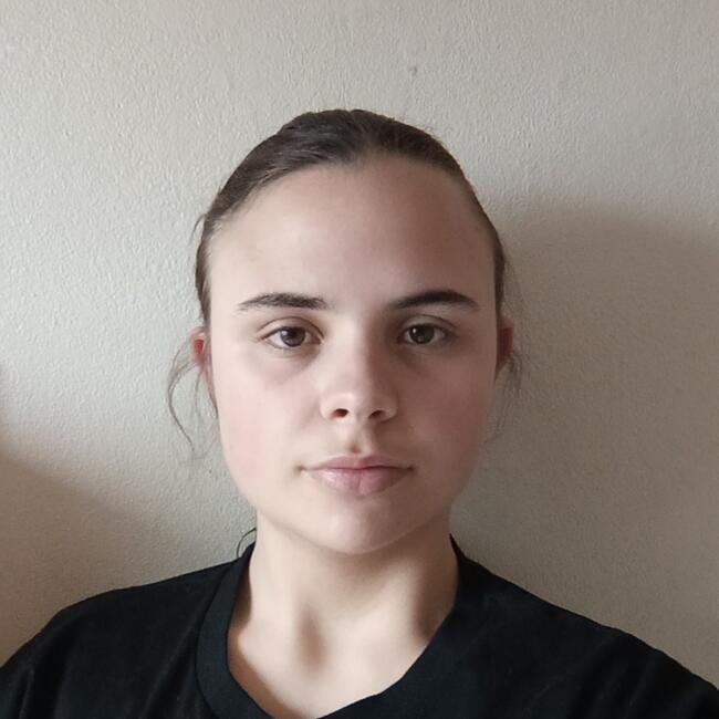 位于亞眠的临时保姆: Lea