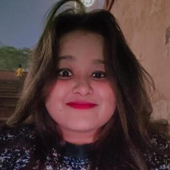 Babysitter in Lucknow: Divya