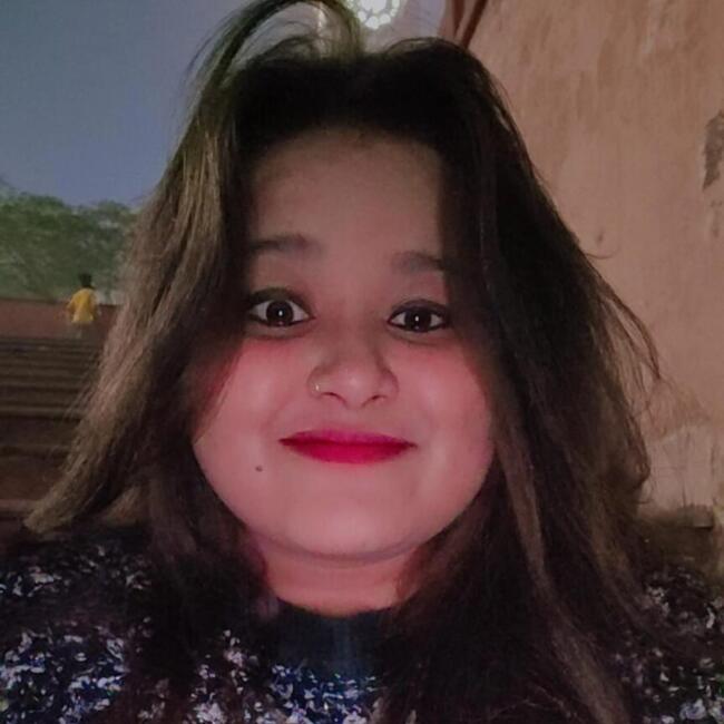 Babysitter in Lucknow: Divya