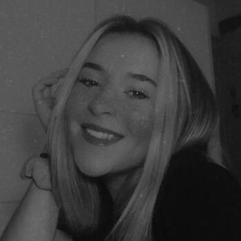 Babysitter in Amiens: Lou