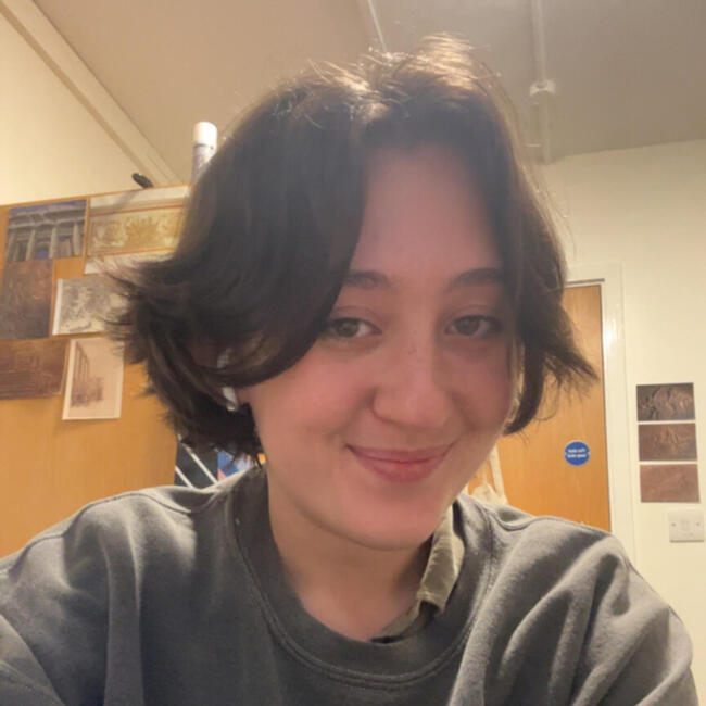 Babysitter in London: Emily