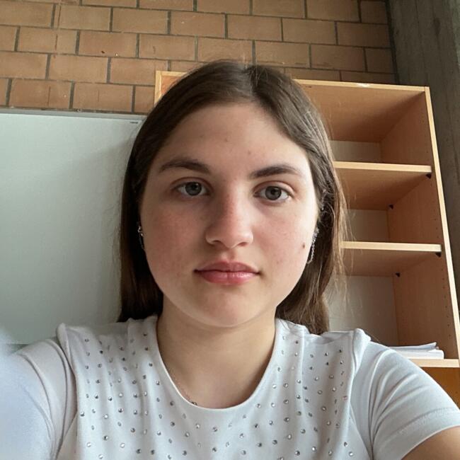 Babysitter in Bologna: Giulia