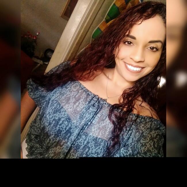 Babysitter in Vitória de Santo Antão: Carolaine