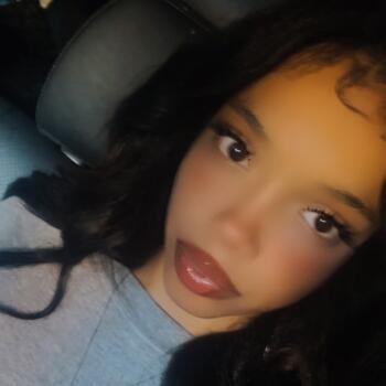 Babysitter in Simi Valley: Anaiah