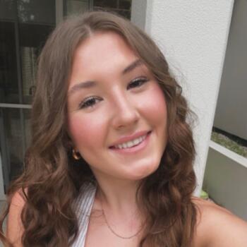 Babysitter in Wollongong: Isla