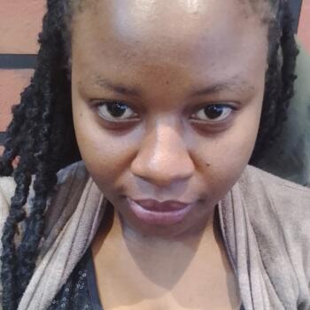 Babysitter in Nairobi: Ivy