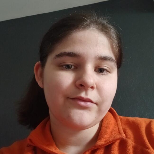 Babysitter in Payrin-Augmontel: Océane