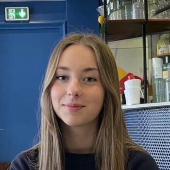 Babysitter Bourg-Achard: Luna