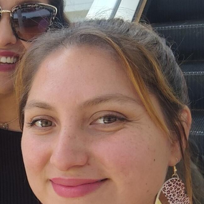Trabajo para niñera en Estación Colina: Mitzi