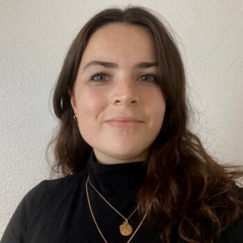 Babysitter in Angers: Leïla