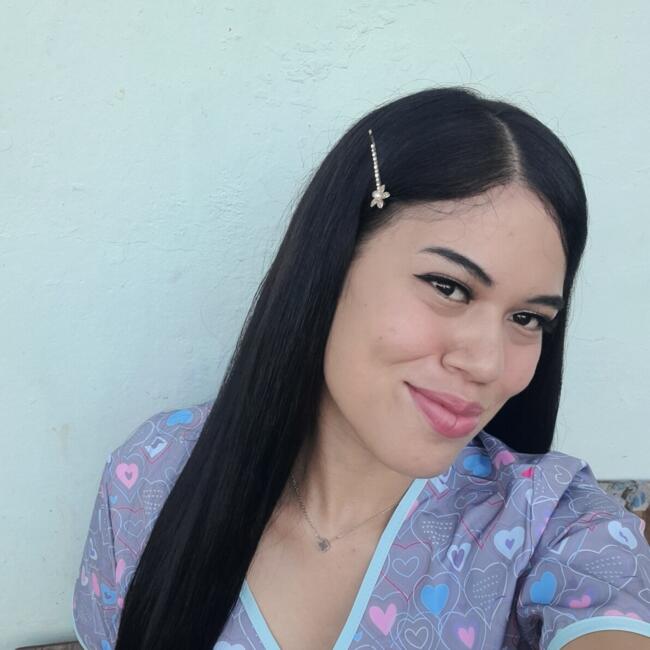 Babysitter in Volcán: Olga