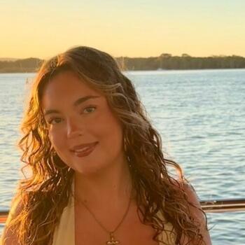 Babysitter in Brisbane: Jade