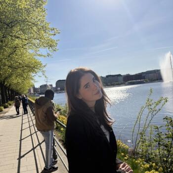 Babysitter in Ålesund: Vilma