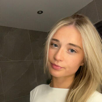 Babysitter in Bangor (Northern Ireland): Emmie