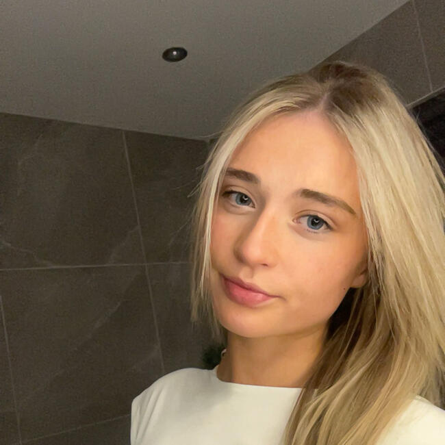 Babysitter in Bangor (Northern Ireland): Emmie