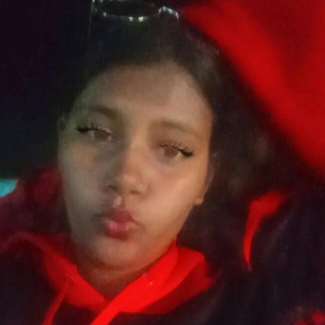 Babysitter in The Vale: Zaynah