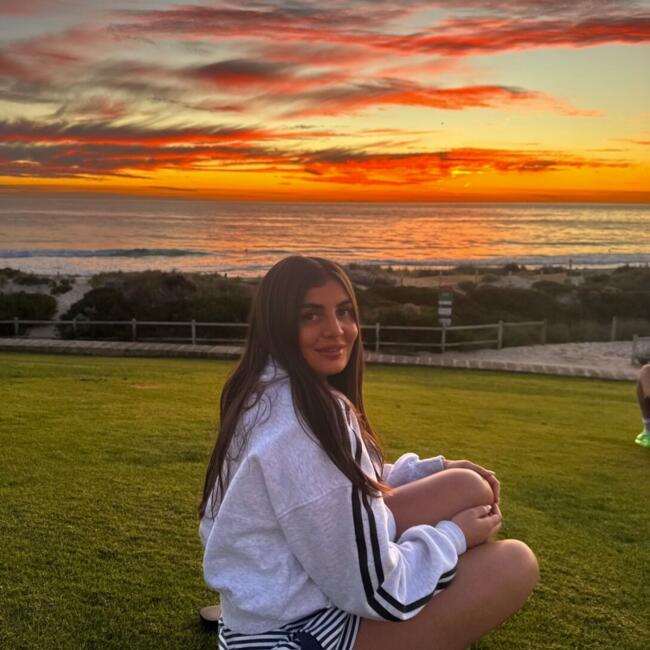 Babysitter in Gold Coast: Sophie