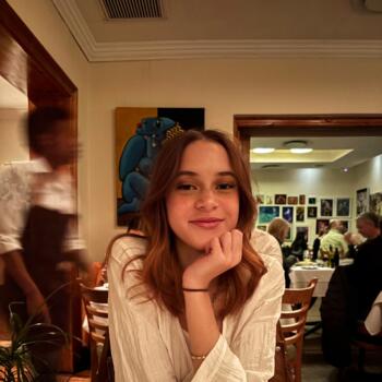 Babysitter in Cape Town: Zara