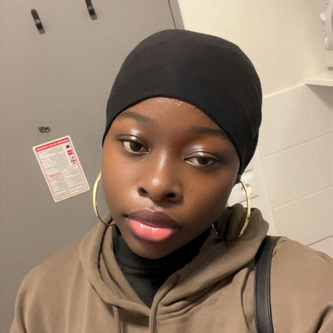 Babysitter in Nantes: Fatima