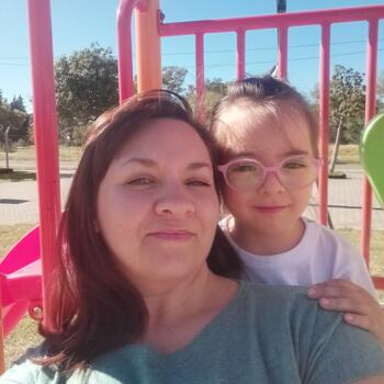 Babysitting job in San Luis: babysitting job Belen