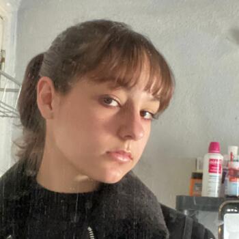 Babysitter in Toulouse: Shanggin