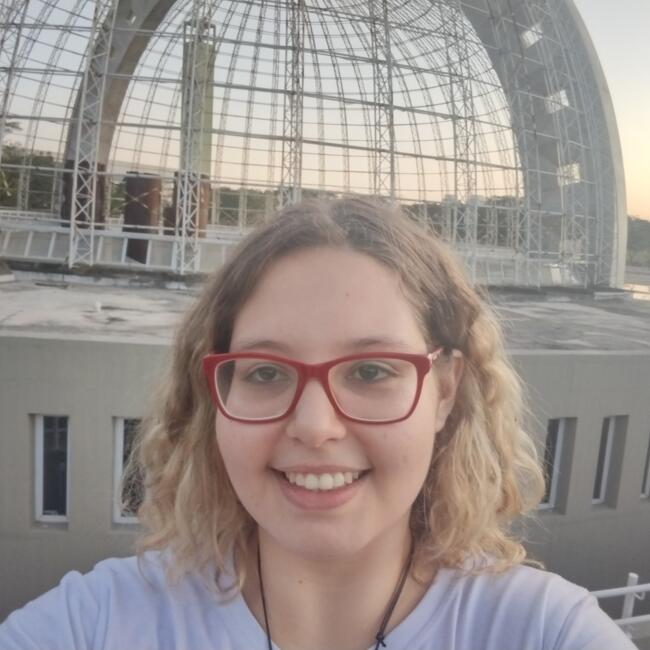 Babysitter in São Paulo (São Paulo): Gabriela