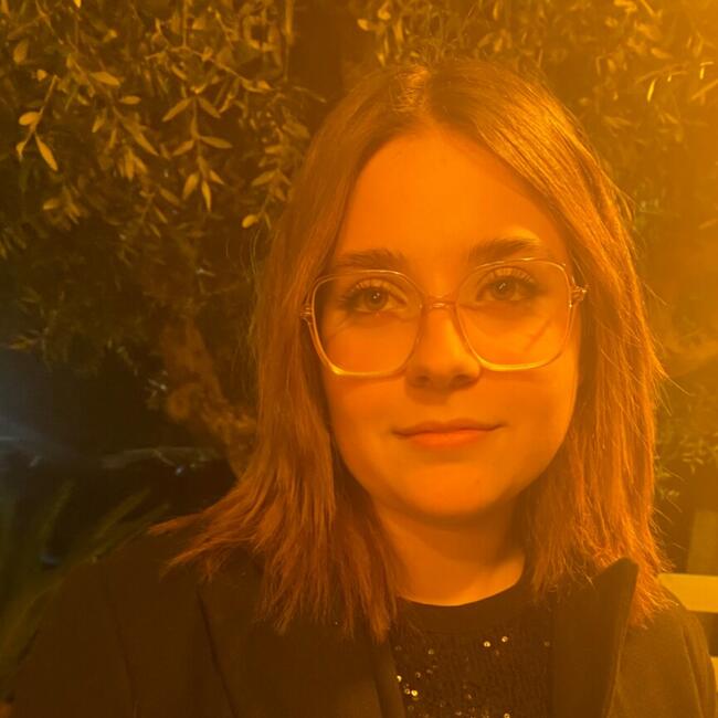 Babysitter a Fermo: Veronica