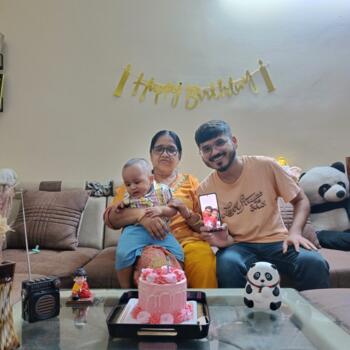 माता-पिता Ghāziābād: Anuj