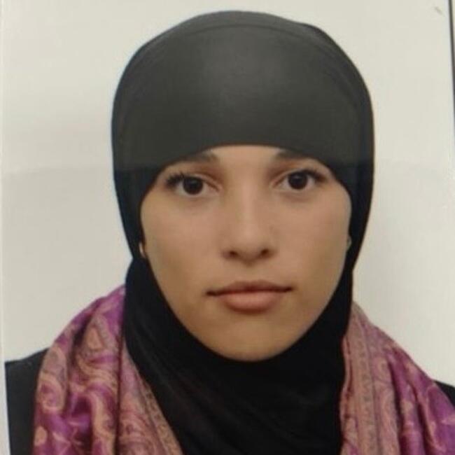 جليسة أطفال في الجزائر: Maissem