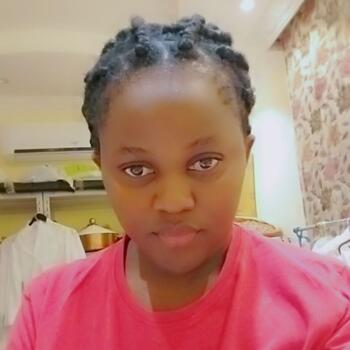 Babysitter in Dubai: Dianah