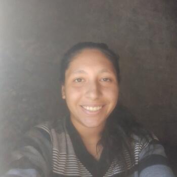 Niñera en Bahía Blanca: Julieta