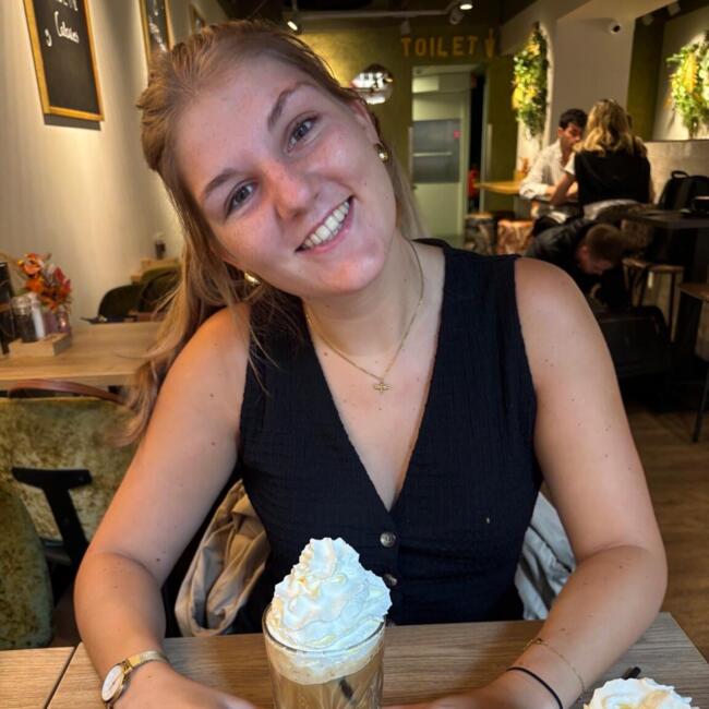 Babysitter in Merksplas: Hannelore
