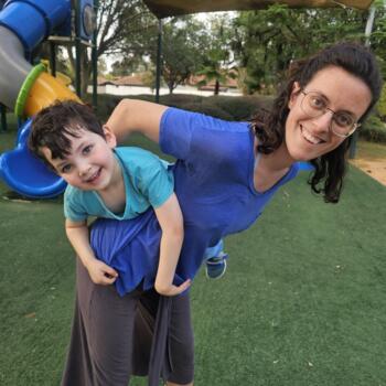 Babysitter in Hobart: Dori
