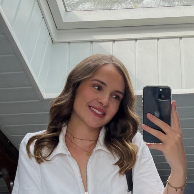 Babysitter in Nort-sur-Erdre: Laura