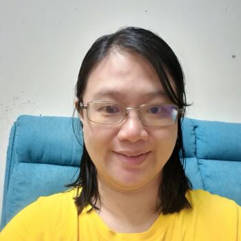 Pengasuh di Johor Bahru: Emily