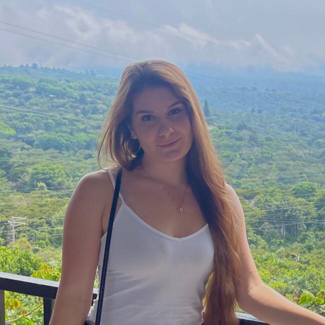 Trabajo para niñera en Nejapa (Departamento de San Salvador): Leah Amaya