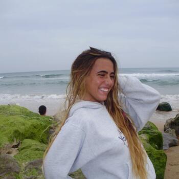 Babysitter in Oeiras: Luana