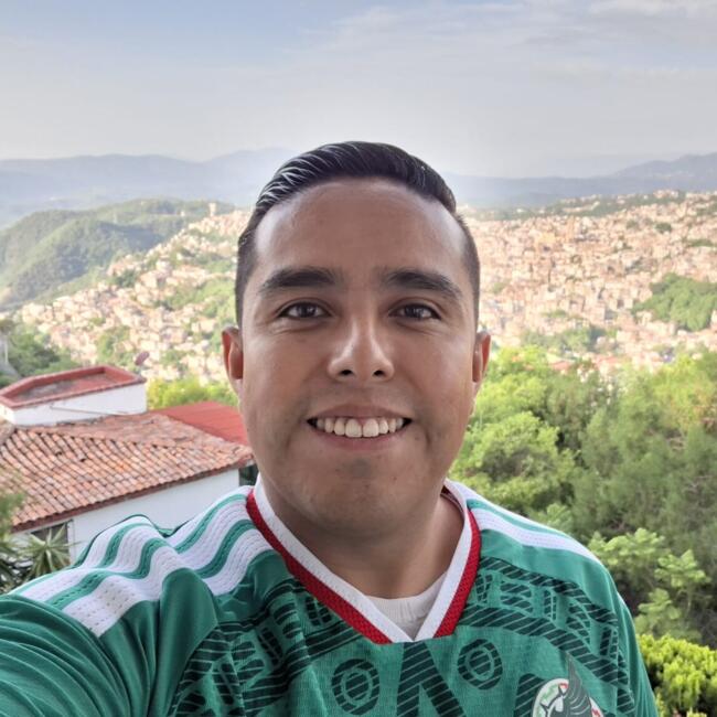 Babysitting job in León: Luis