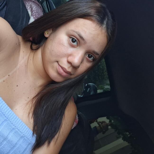 Babysitter in Olímpia: Taylane