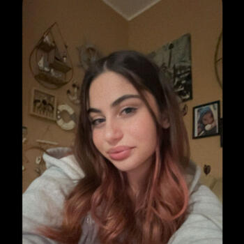 Babysitter in San Salvo: Samyra