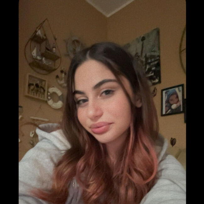 Babysitter in San Salvo: Samyra